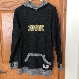 University of Iowa Hawkeyes Womens Large Fitted Sweatshirt